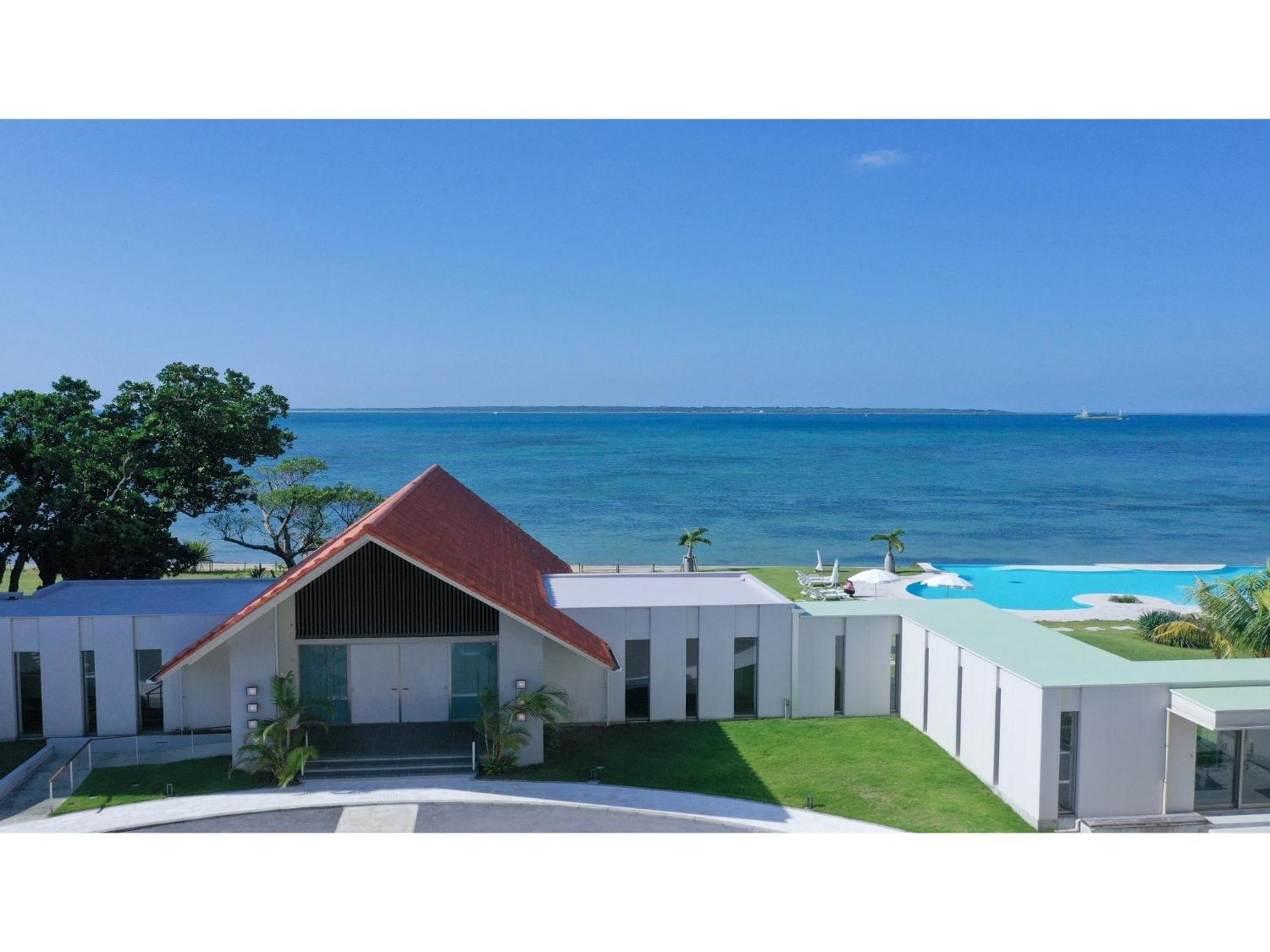 Beach Hotel Sunshine Ishigakijima - Vacation Stay 59962V Ishigaki  Buitenkant foto